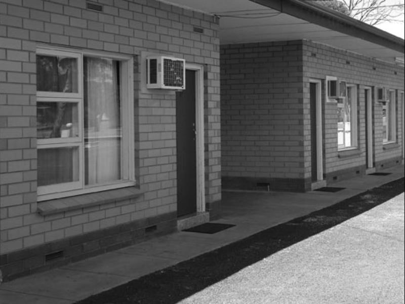 105 On The Park Motel Bordertown Buitenkant foto