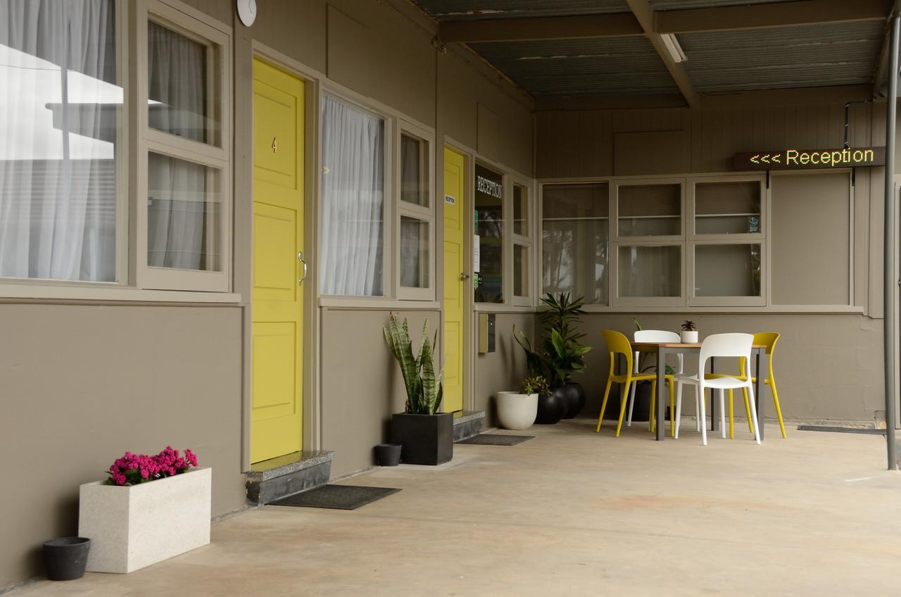 105 On The Park Motel Bordertown Buitenkant foto